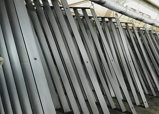 La fabrication en acier de barrière d'aéroport international, annotent semi la fabrication de métaux lourds
