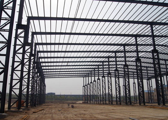 Le cadre portail de grande envergure a préfabriqué la solution d'implantation industrielle de structure métallique