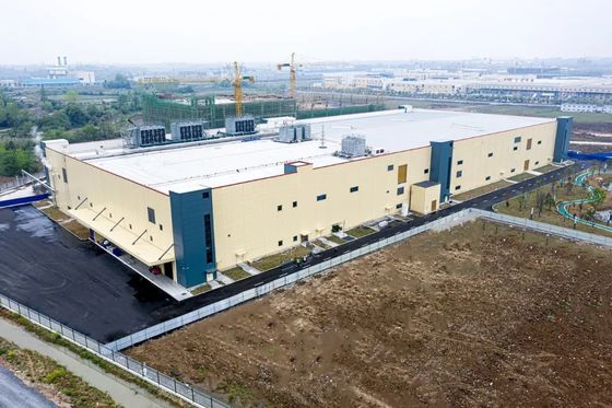 Conception personnalisable Construction d'atelier en structure d'acier industriel avec panneau sandwich
