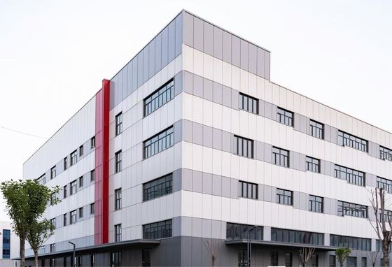 Conception et solution de livraison de bâtiments d'entrepôt