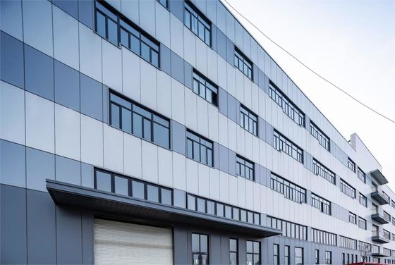 Conception et solution de livraison de bâtiments d'entrepôt