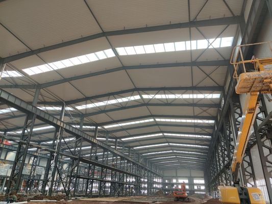 Taille personnalisée Construction en acier préfabriqué Conception haute résistance au vent